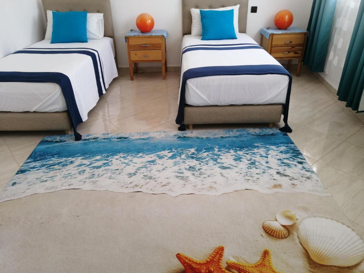 Sara House Nador Aparthotel Esterno foto