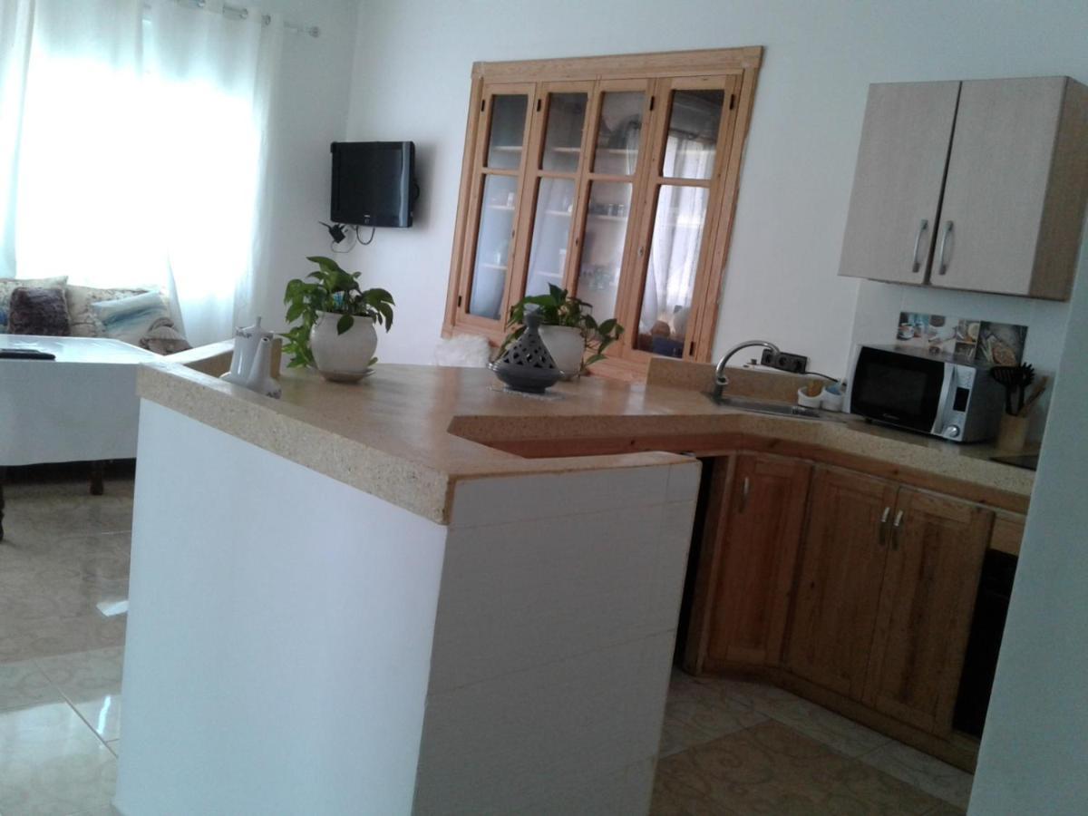 Sara House Nador Aparthotel Esterno foto